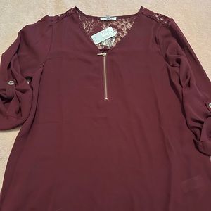 Maurice’s maroon lace shirt size small BNWT